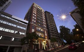 Quest On Eden Apartment Hotel